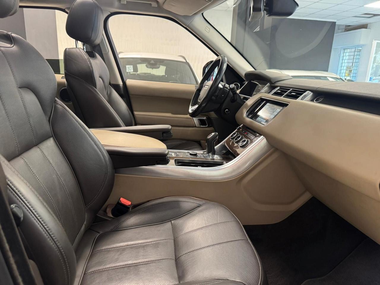 Land Rover Range Sport 3.0 TDV6 HSE Dynamic