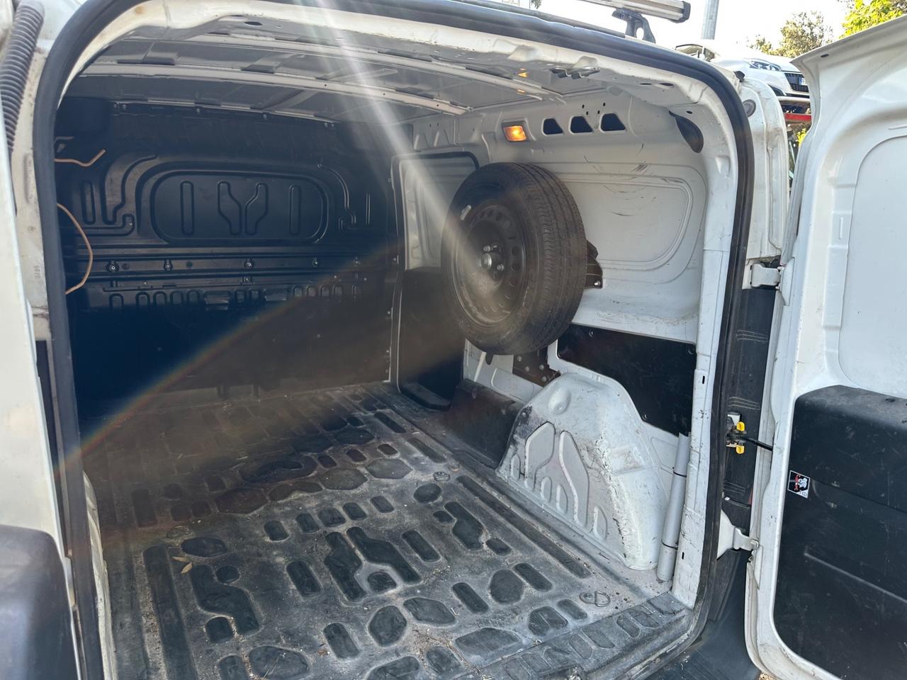 Fiat Doblo Maxi 3 Posti 1.4 Benzia Metano 2016