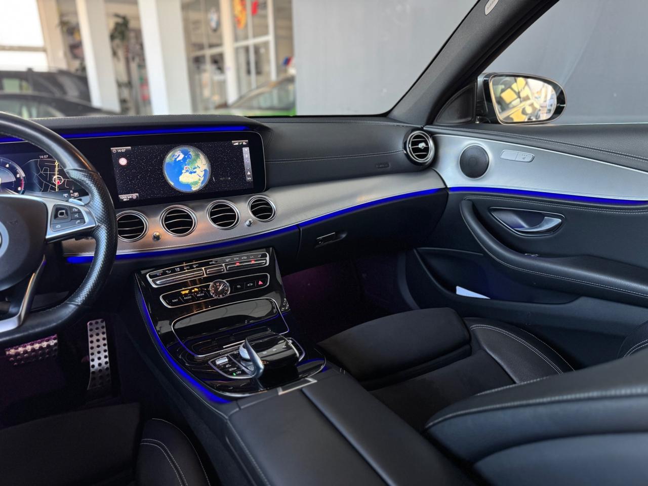 Mercedes-benz E220d Automatica Premium AMG E6