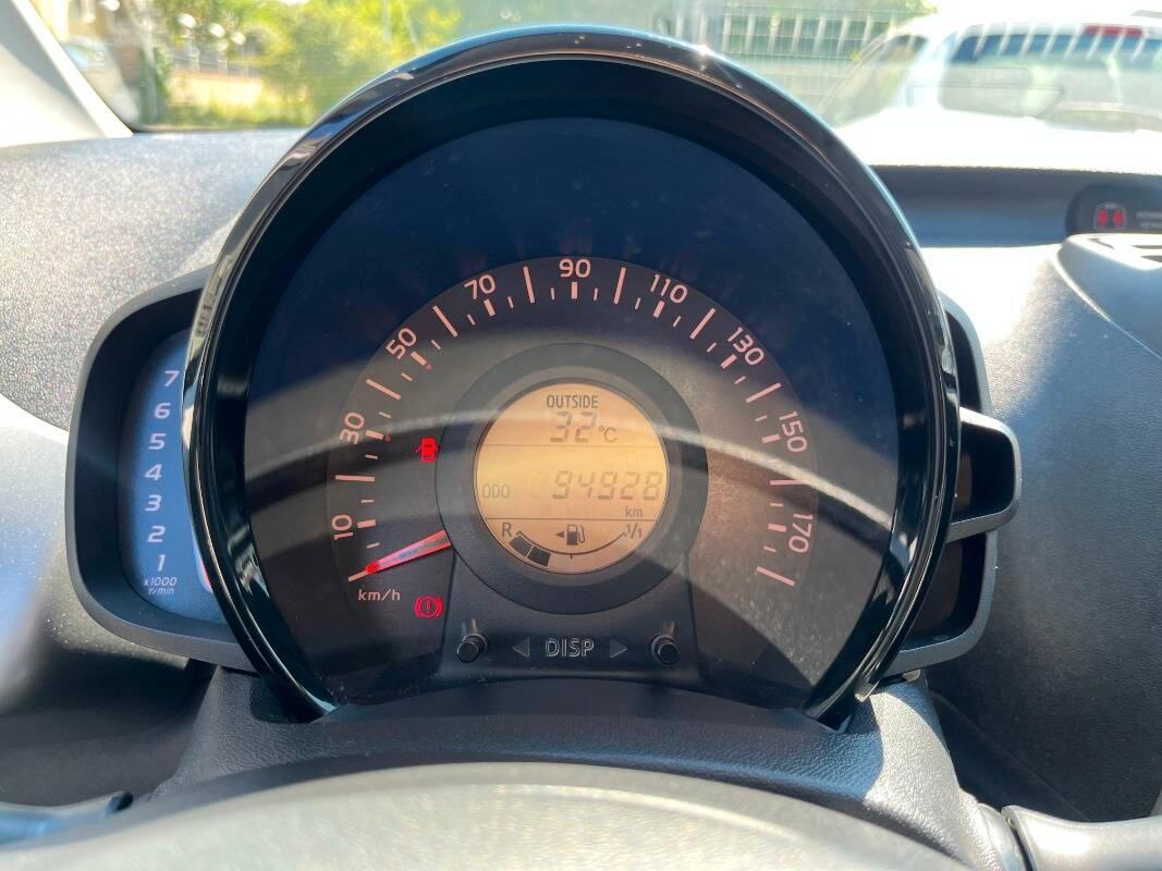 Toyota Aygo 1.0 x-pure 5p