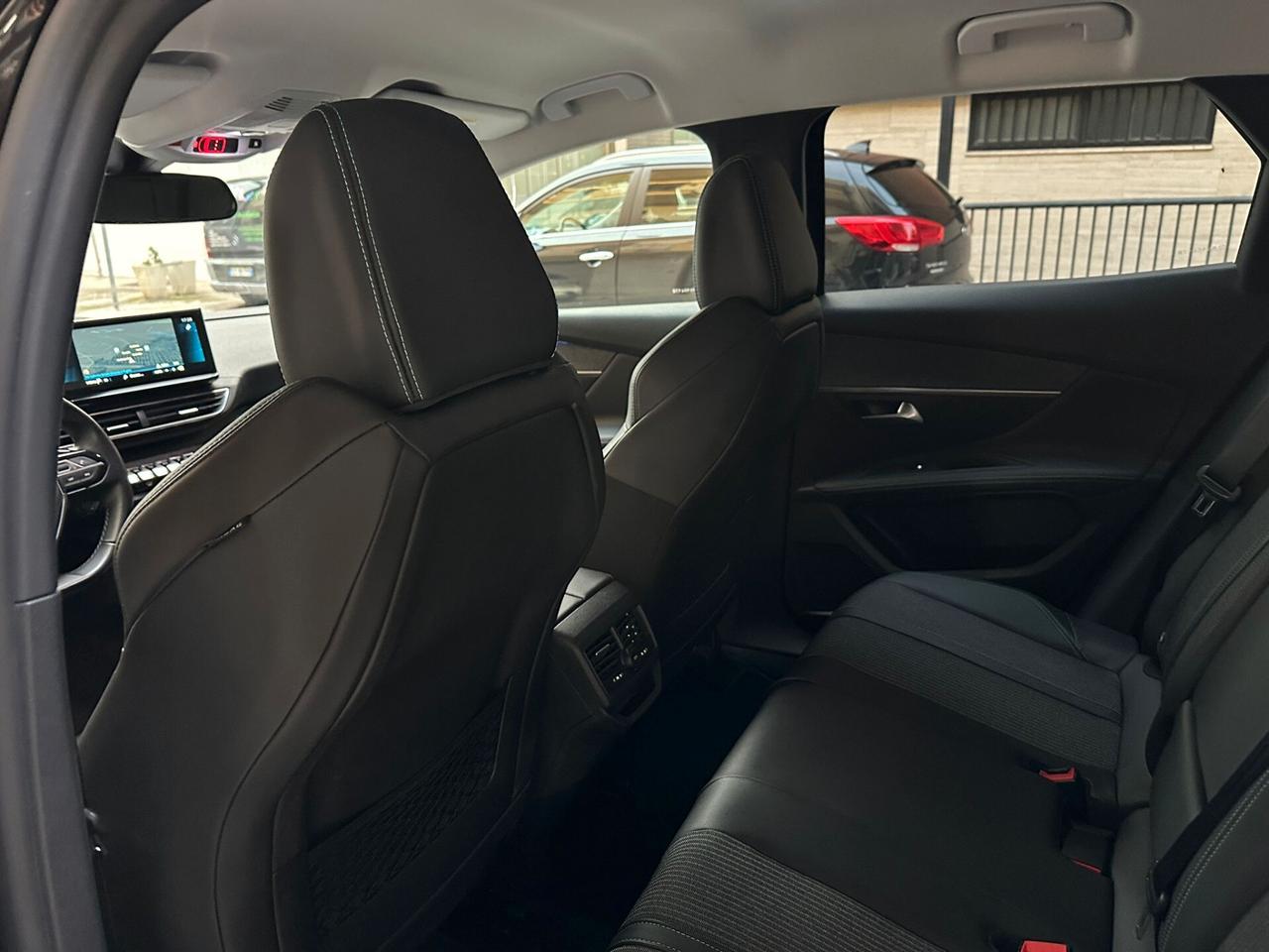 Peugeot 3008 BlueHDi 130CV EAT8 Allure Pack
