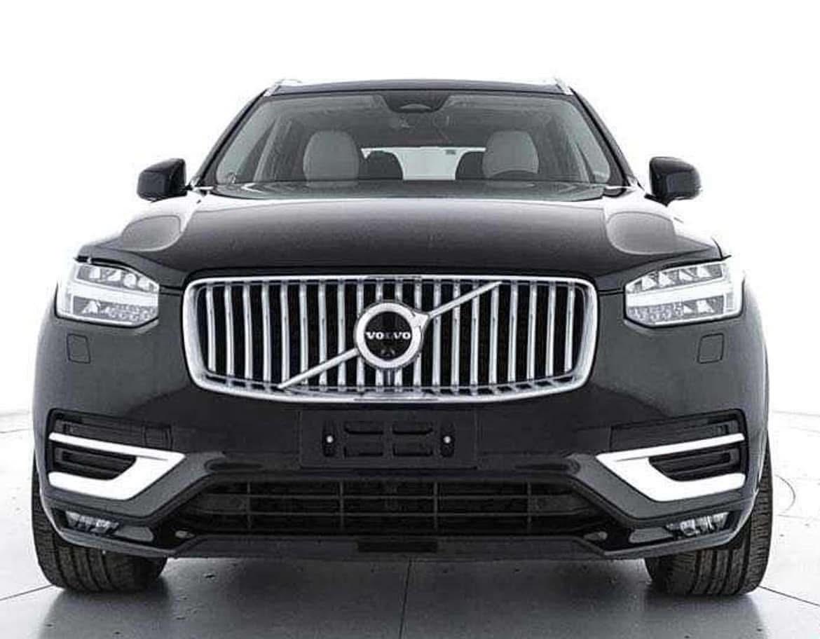 Volvo XC 90 B5 AWD automatico 7 posti Core AUTO A NOLEGGIO