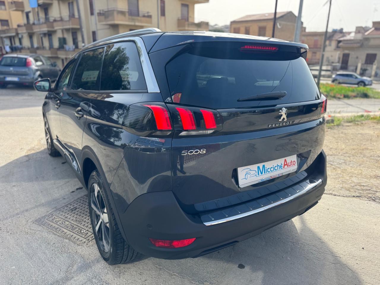 PEUGEOT 5008 1.6 BLUEHDI 120 CV EAT6 ALLURE 7 POSTI