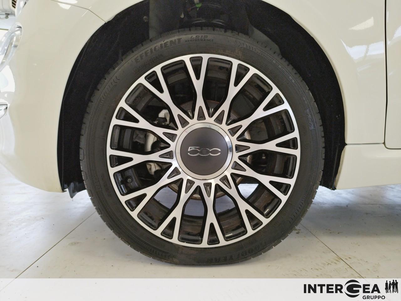 FIAT 500 1.0 hybrid Dolcevita 70cv - cerchio 16''