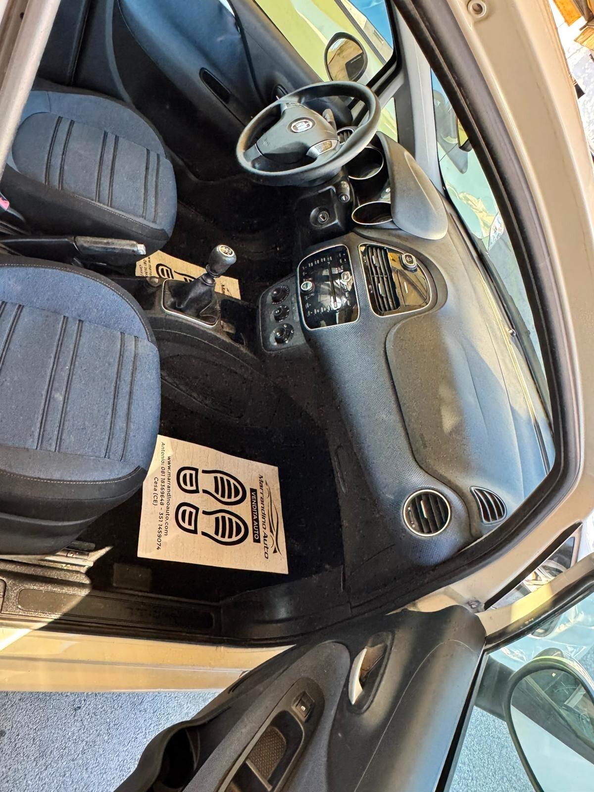 Fiat Punto Evo 1.4 5 porte Active Con Tetto Apribile