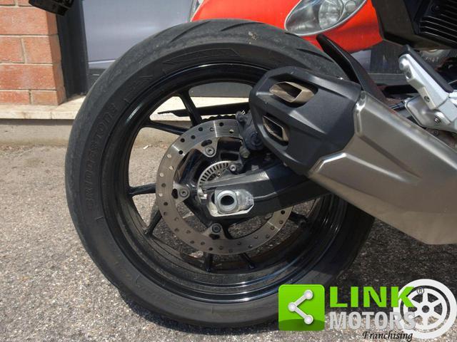 BMW F 900 R Confort