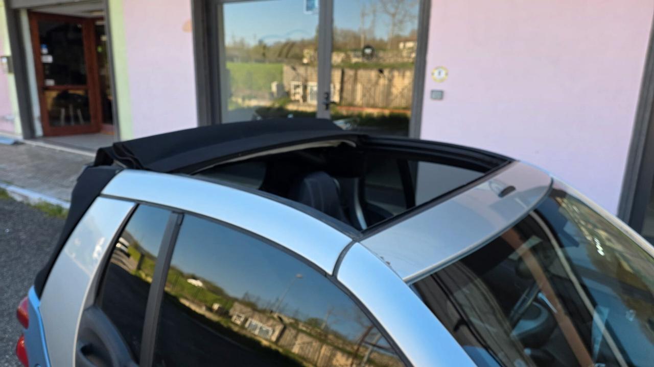 Smart ForTwo 800 33 kW cabrio pulse cdi