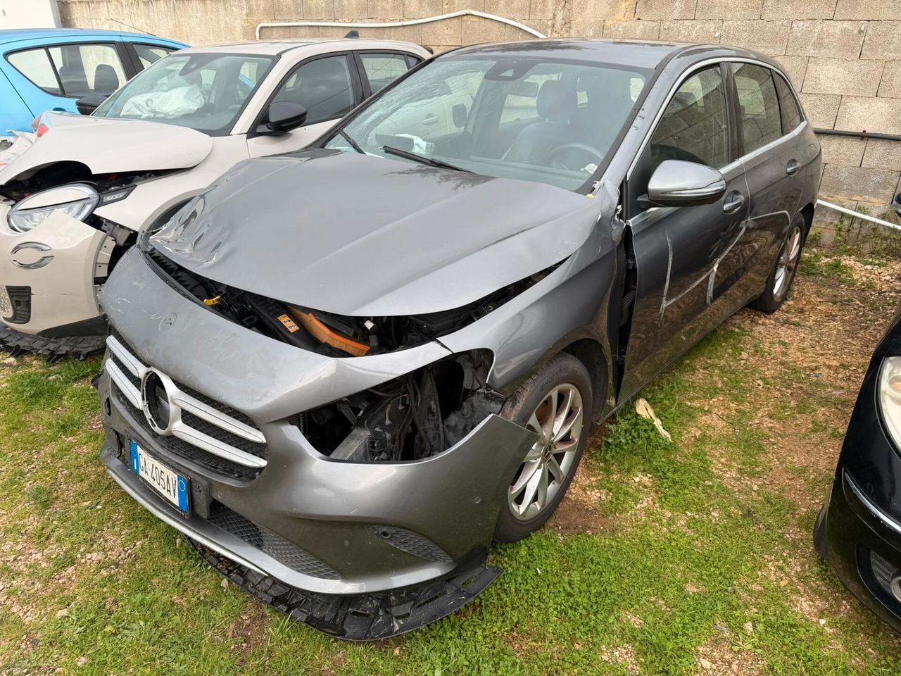 Mercedes-benz B 180 - 2019