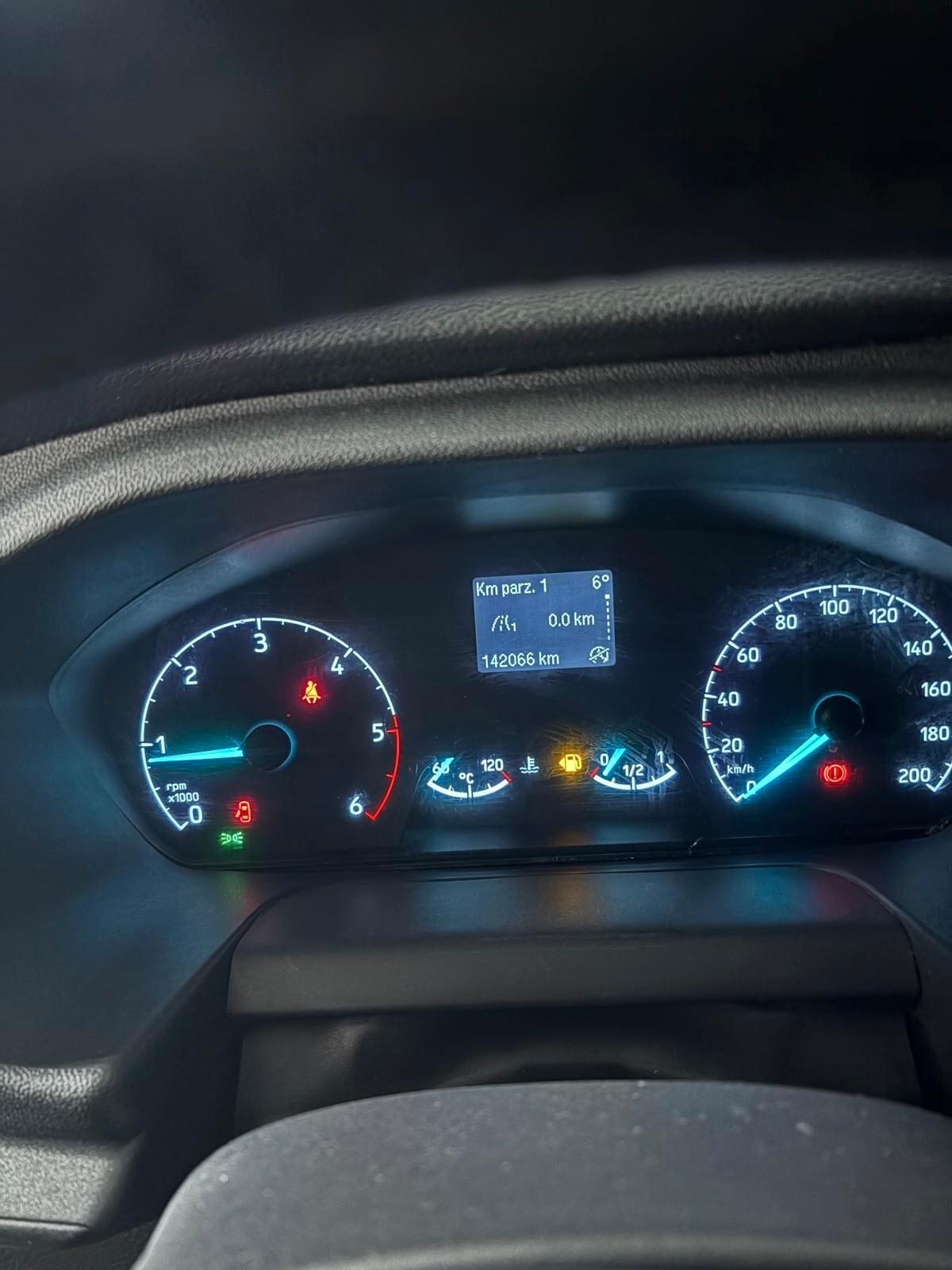 Ford Transit Custom 320 2.0 EcoBl. 130 aut.PC Furg.Coib. 0°Trend