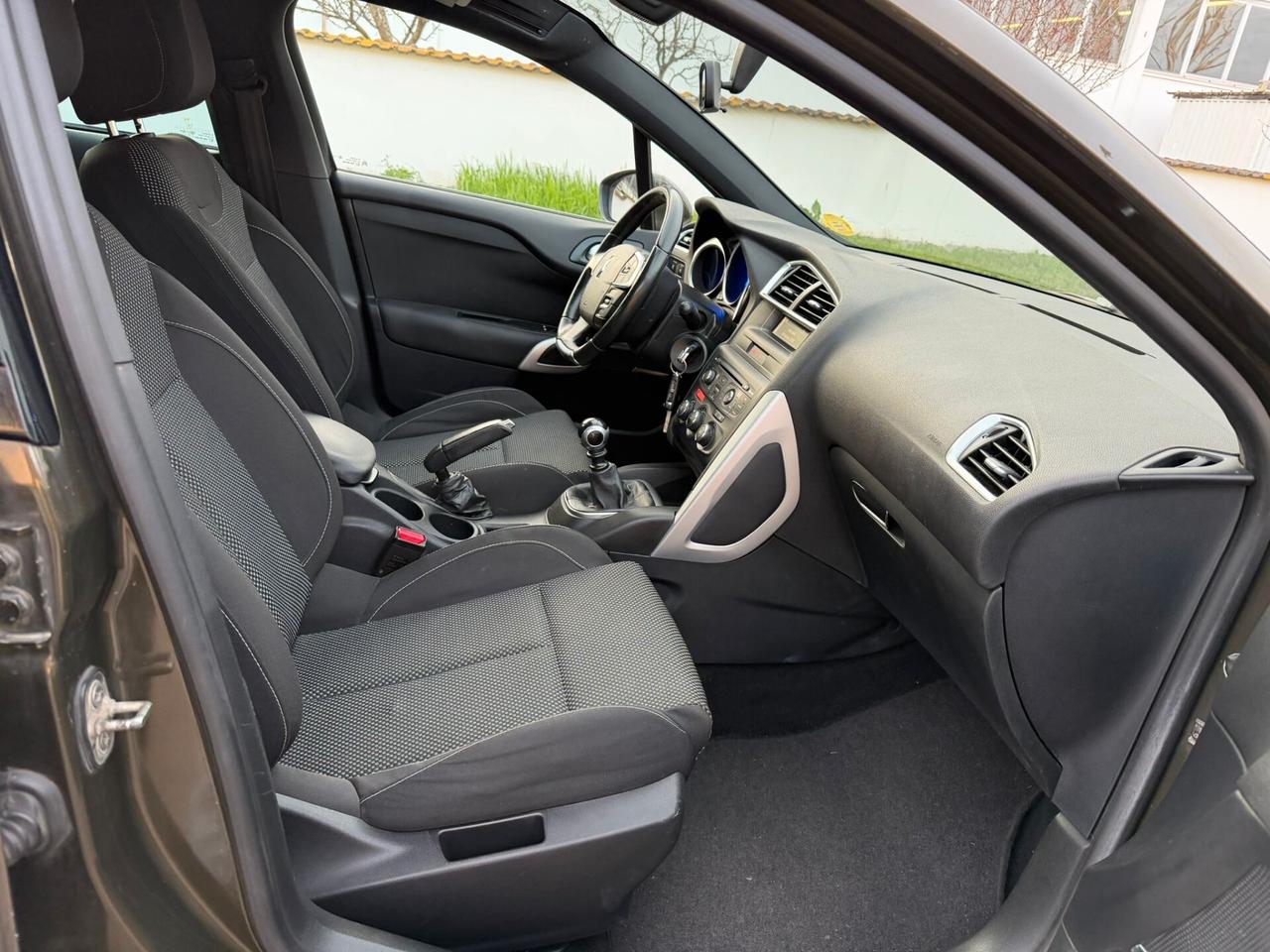 DS4 1.6 e-HDi Berlina 110cv Euro 5b