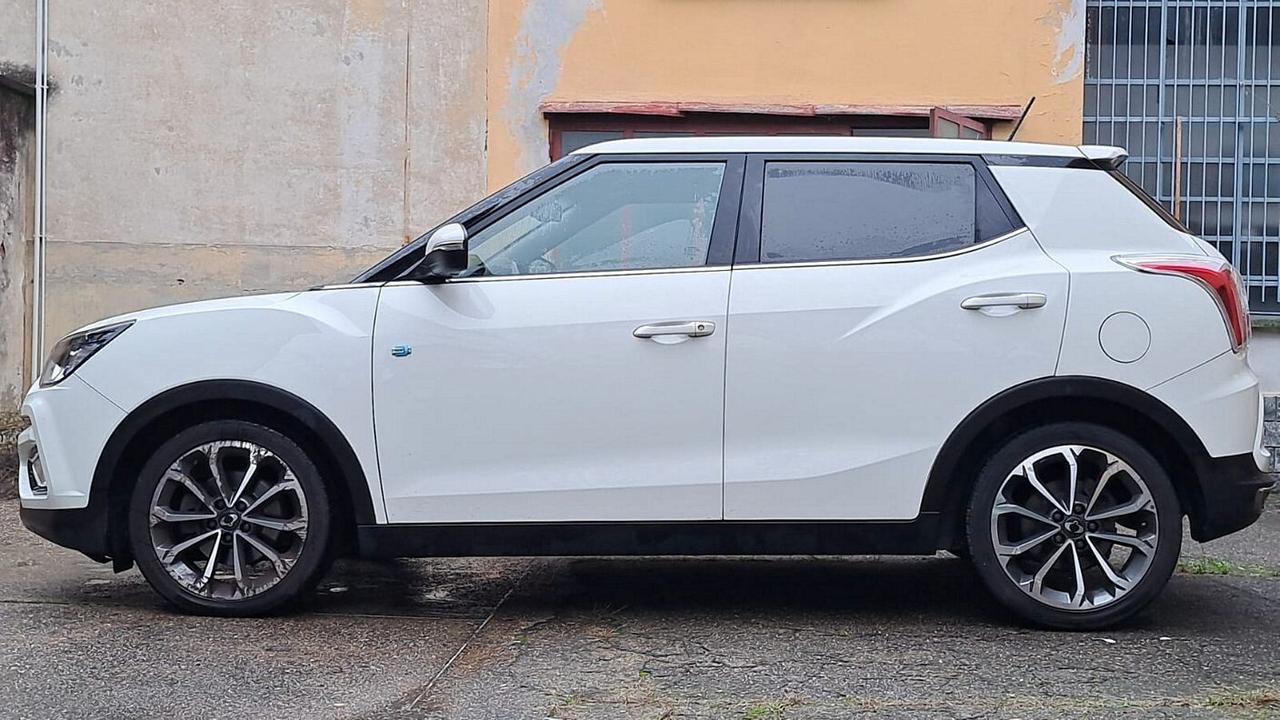 Ssangyong Tivoli 1.6D 4WD DREAM AUTOMATICO