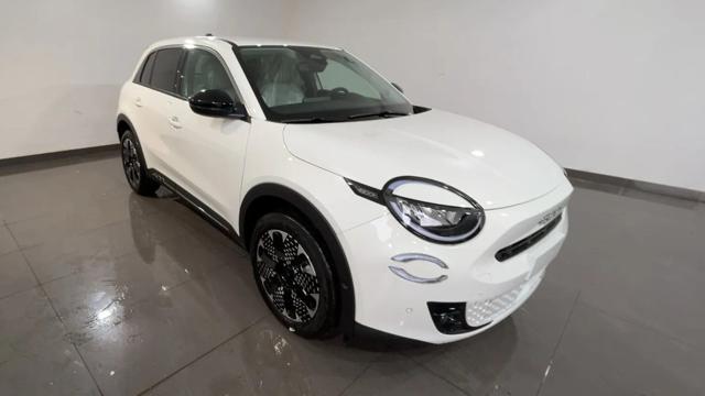 FIAT 600 Hybrid 110 CV DCT MHEV La Prima