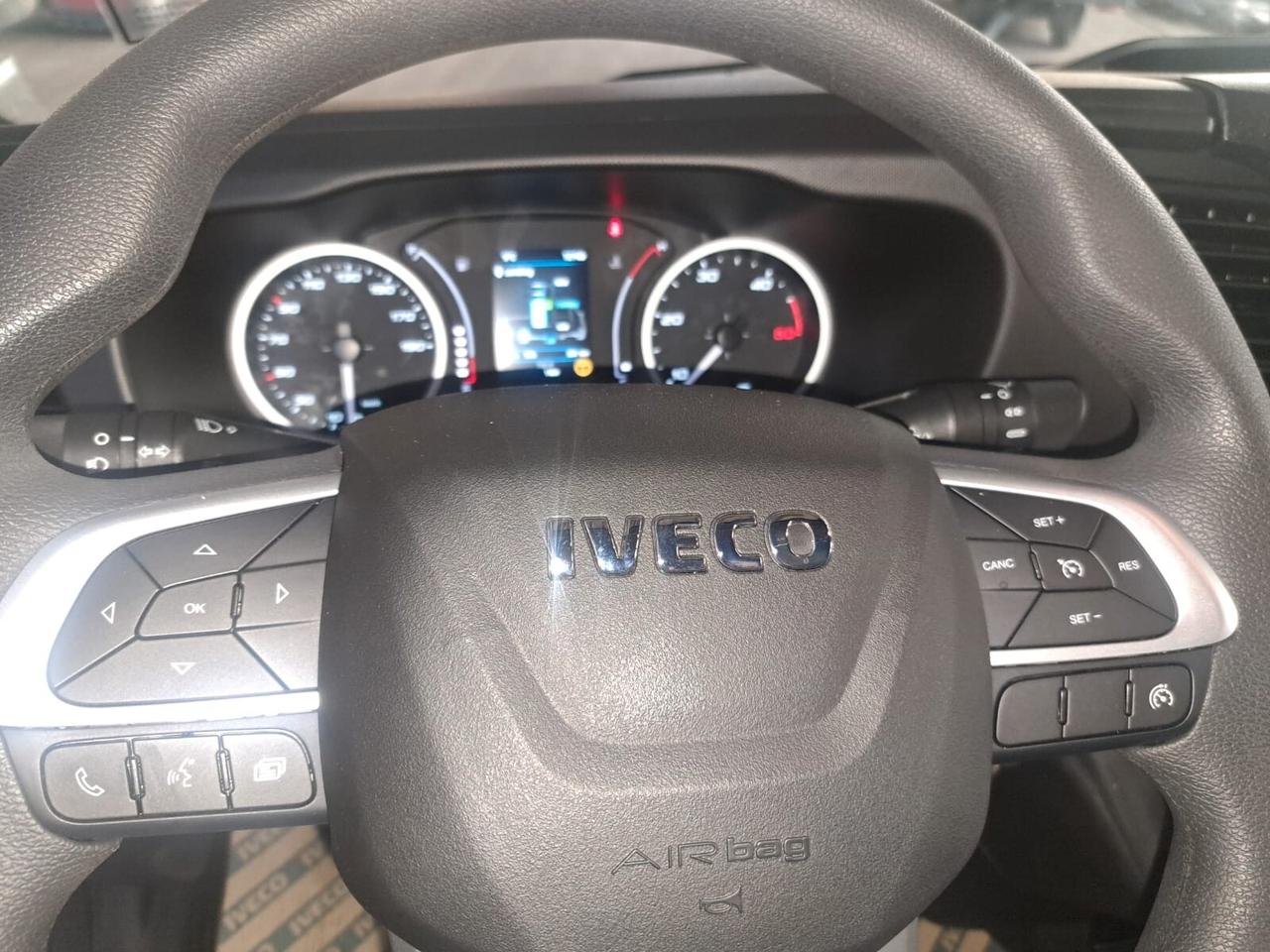 Carro attrezzi IVECO Daily 70C18 pianale e forca