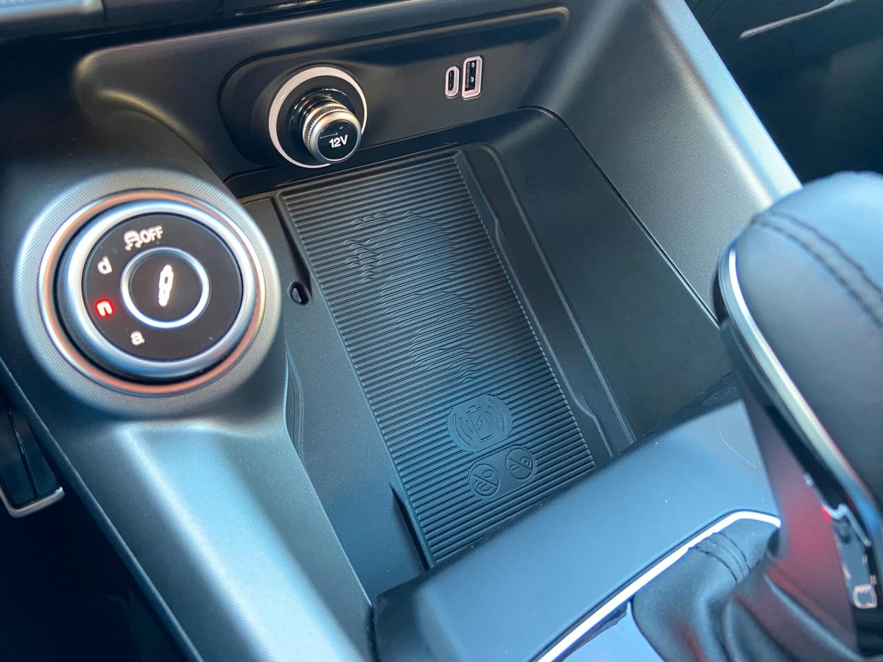 Alfa Romeo Tonale 1.5 mhev Tributo Italiano 160 CV KM 0