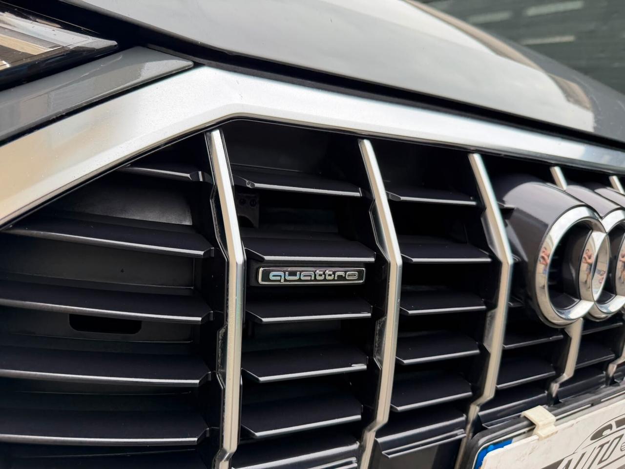 Audi Q3 40 TDI quattro S tronic Business