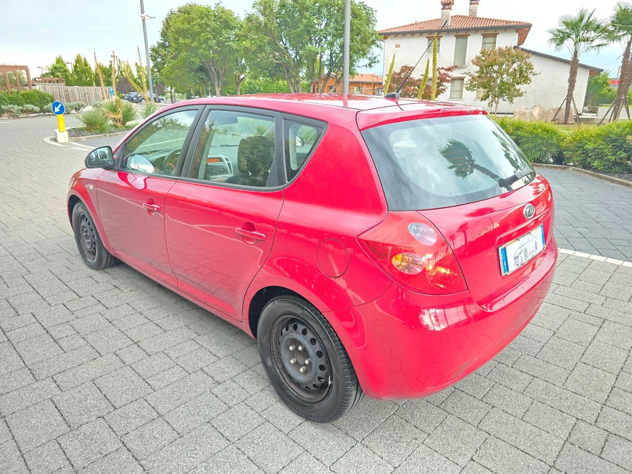 Kia Ceed 1.6 CRDi 115CV 5p ok Neopatentati