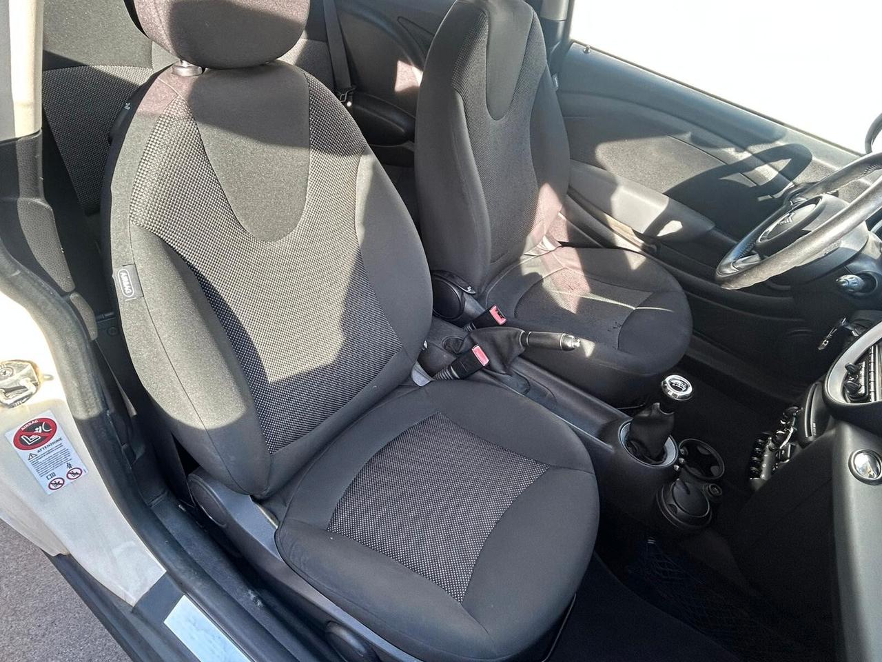 Mini 1.6 16V Cooper D