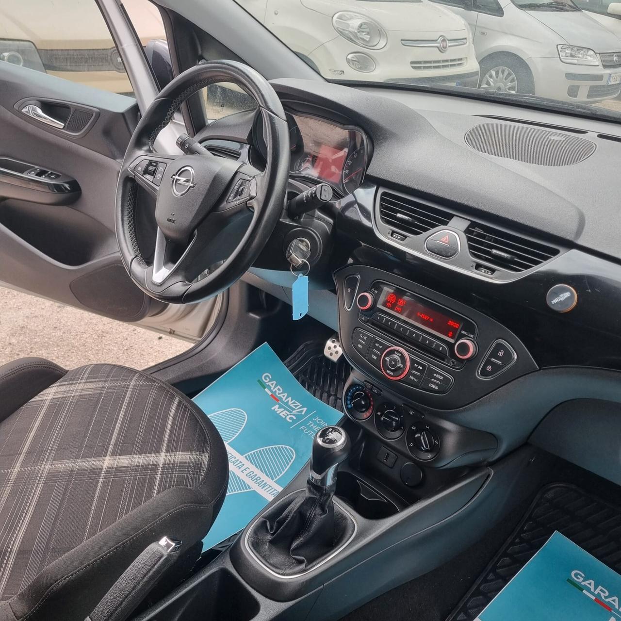Opel Corsa 1.2 5 porte Cosmo