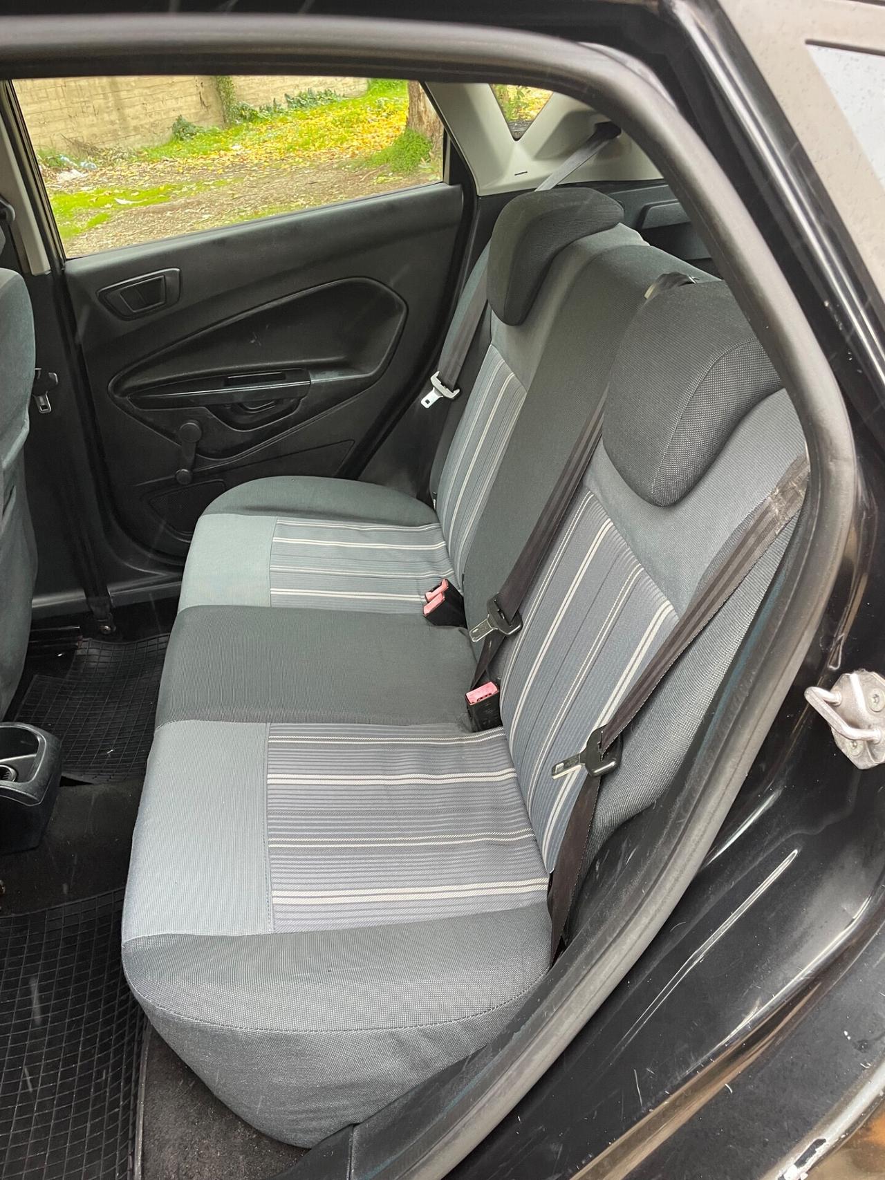 Ford Fiesta 1.4 TDCi 5p. Titanium