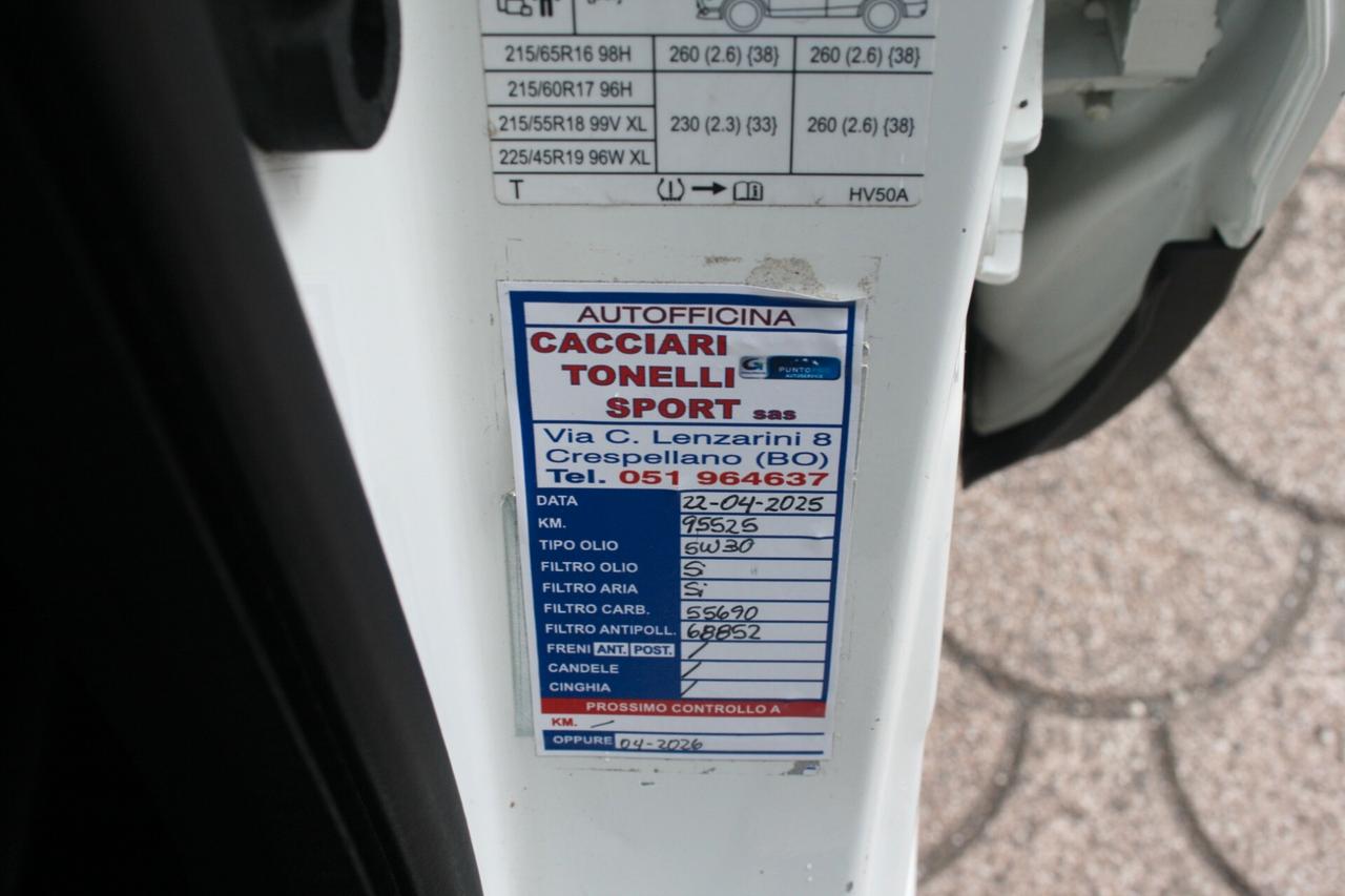 Nissan Qashqai 1.5 dCi Tekna con Tetto Panoramico.