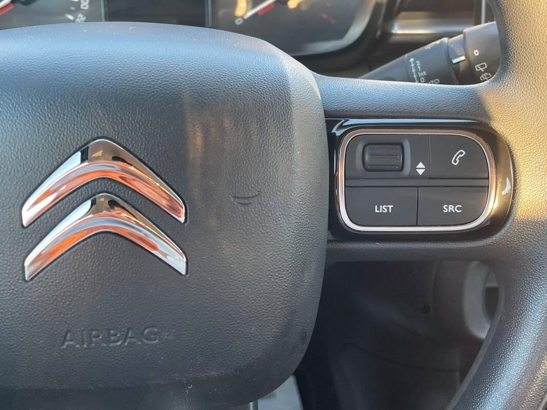 Citroen C3 1.2 puretech Feel 82cv NEOPATENTATI CON CARPLAY
