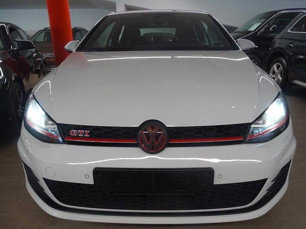 VW Golf VII GTI 2.0 TSI Performance 230 CV Euro 6