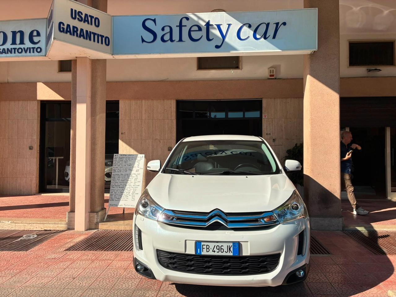 CitroenC4Aircross1.6HDi115cv4WD navi retro-15