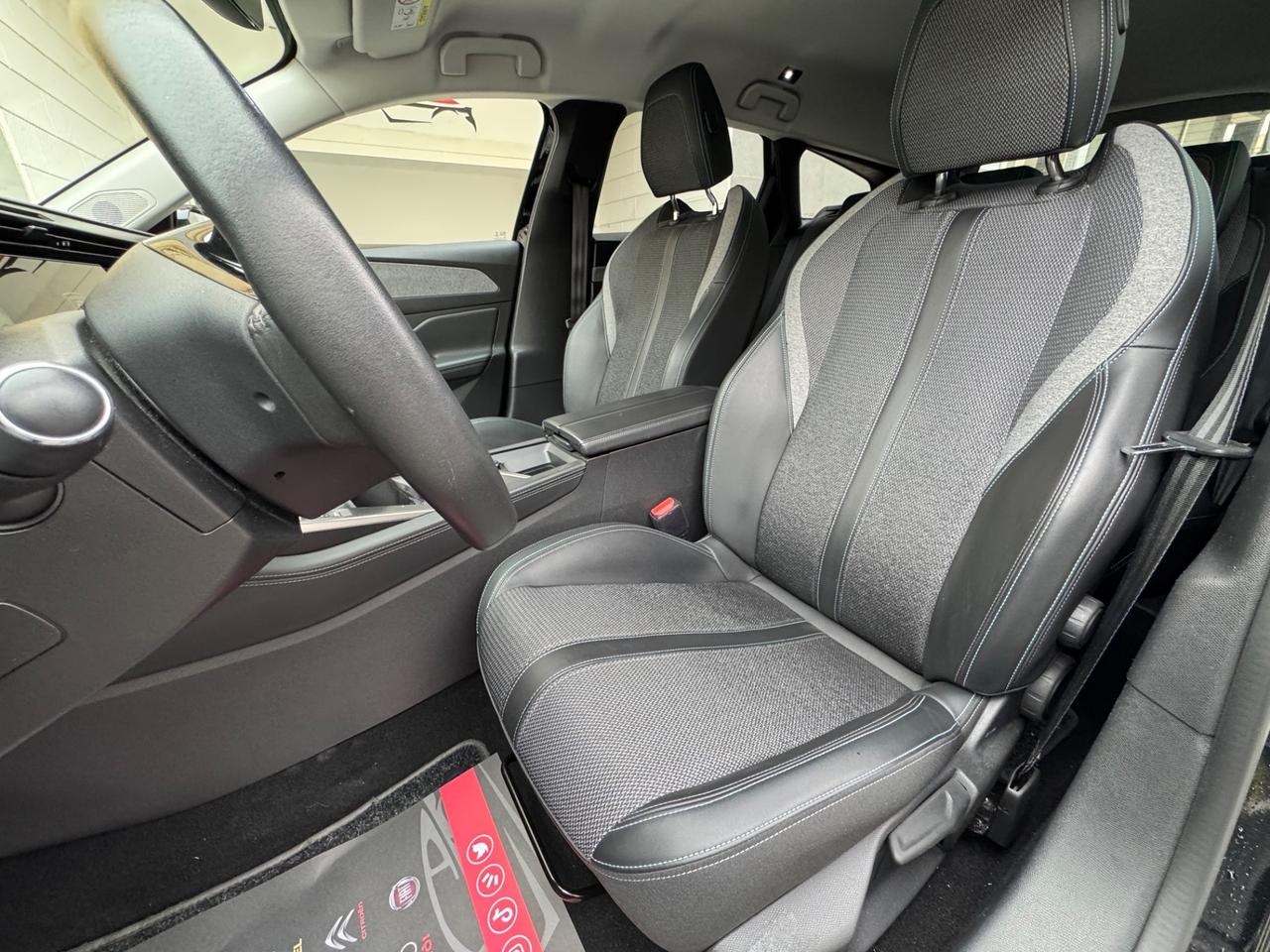 Peugeot 308 BlueHDi 130 EAT8 SW Allure Pack