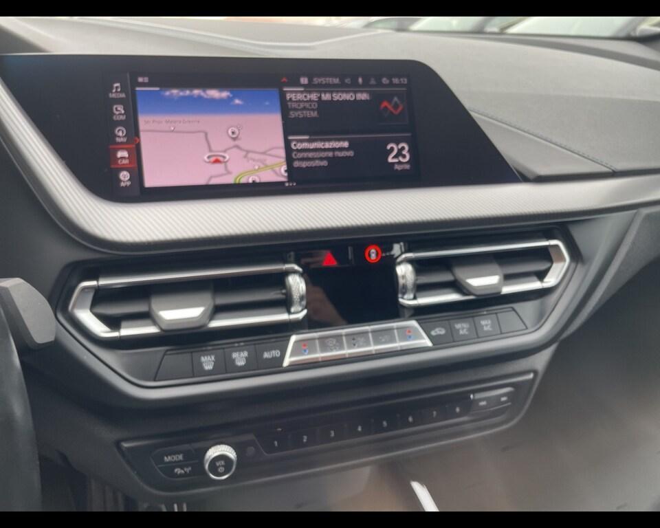 BMW Serie 1 5 Porte 116 d SCR Msport DCT