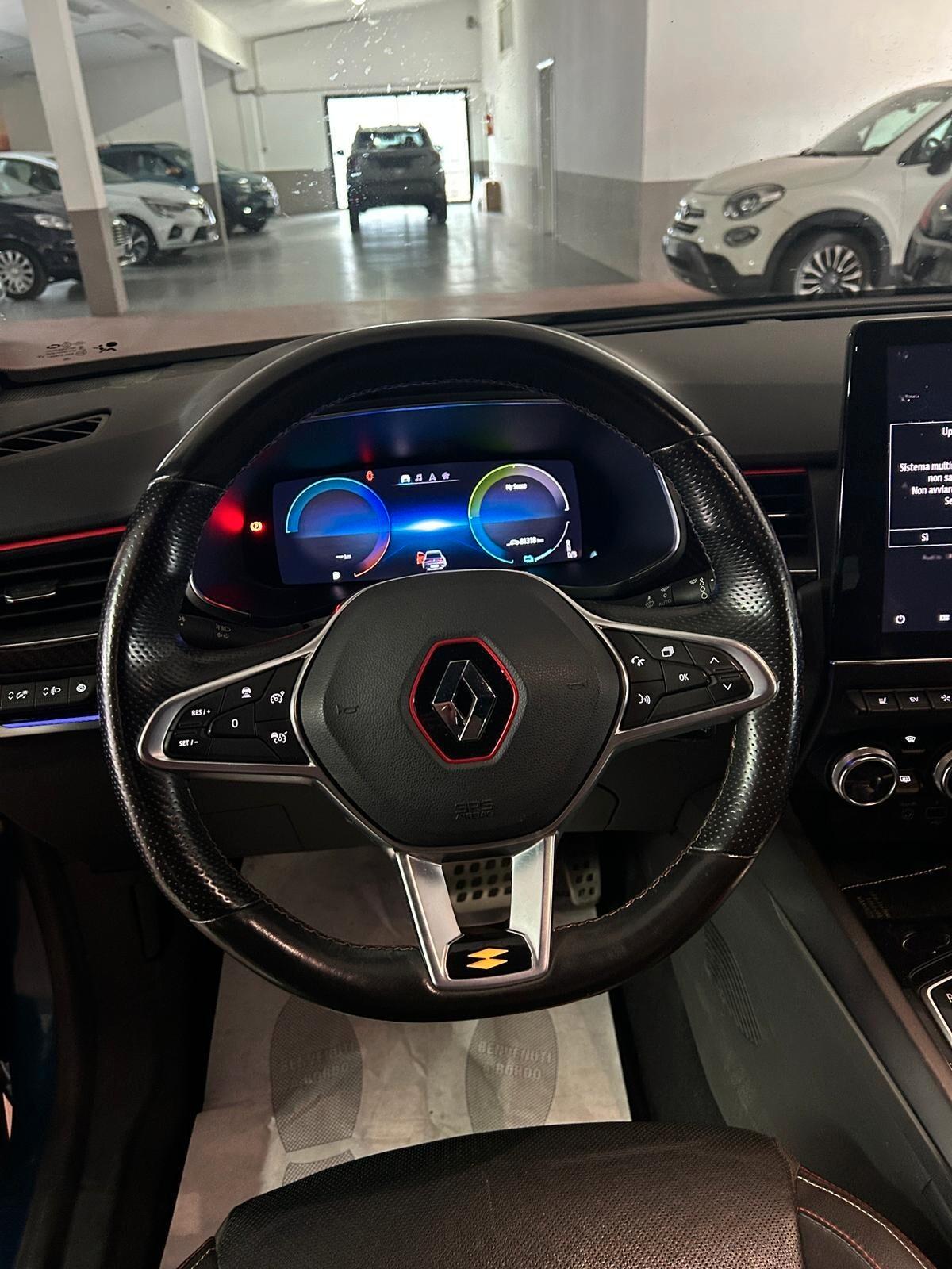 Renault Arkana Hybrid E-Tech 145 CV R.S. Line