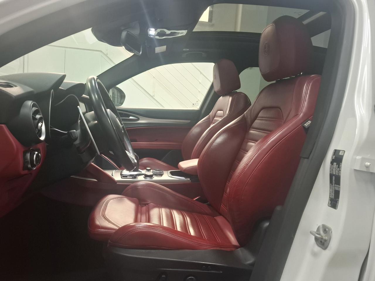 Alfa Romeo Stelvio 2.0 T Q4 Veloce 16V