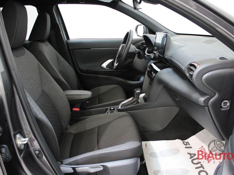 Toyota Yaris Cross 1.5 Hybrid 5p. E-CVT AWD-i Trend