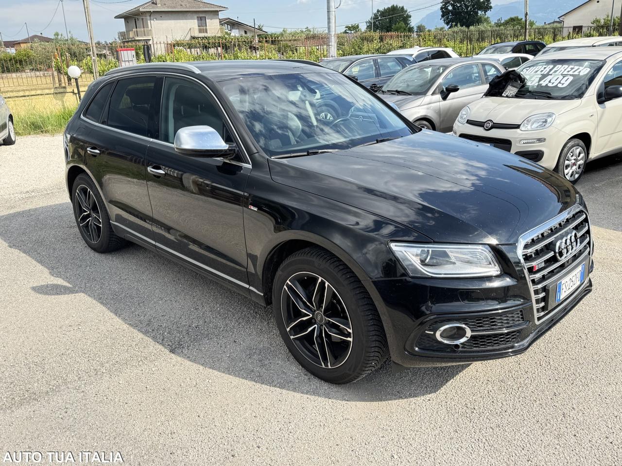 AUDI Q5 2.0 TDI S-LINE