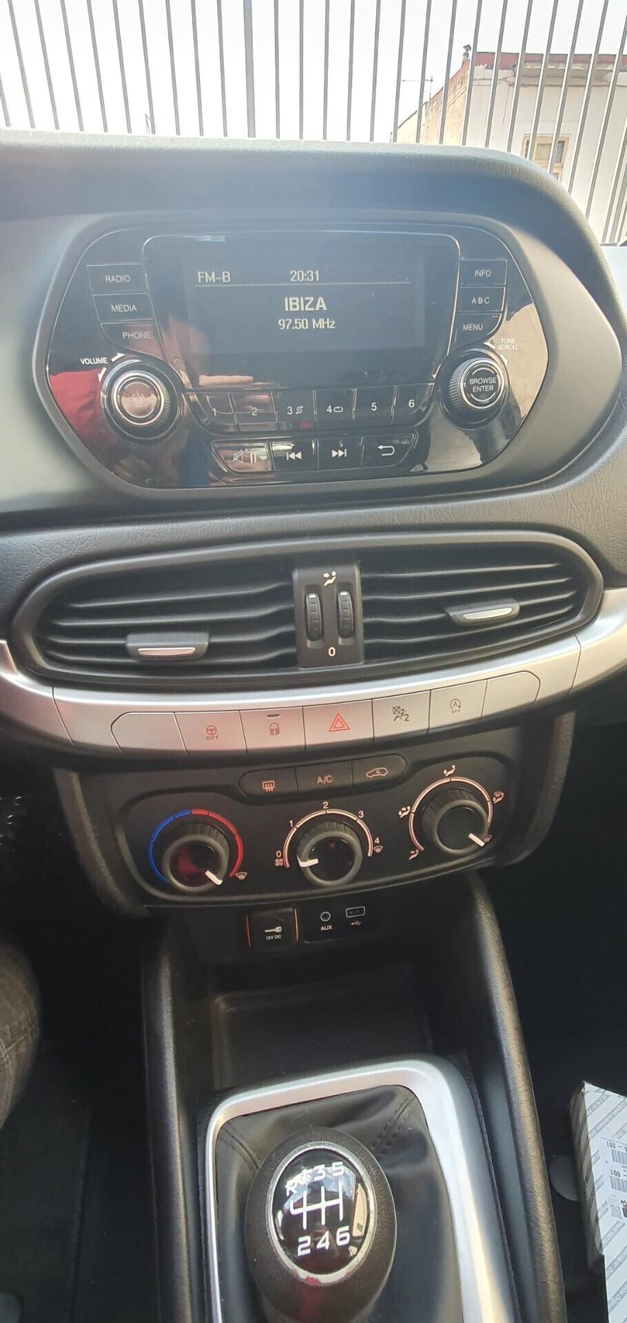 Fiat Tipo 1.6 Mjt S&S 5 porte Business