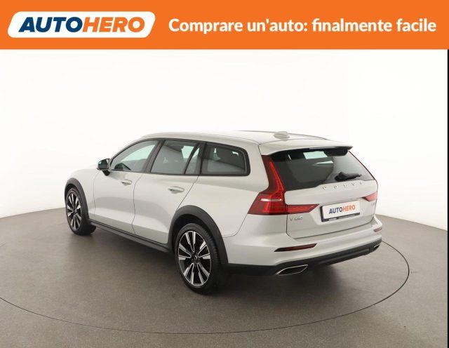 VOLVO V60 Cross Country D4 AWD Geartronic Business Pro