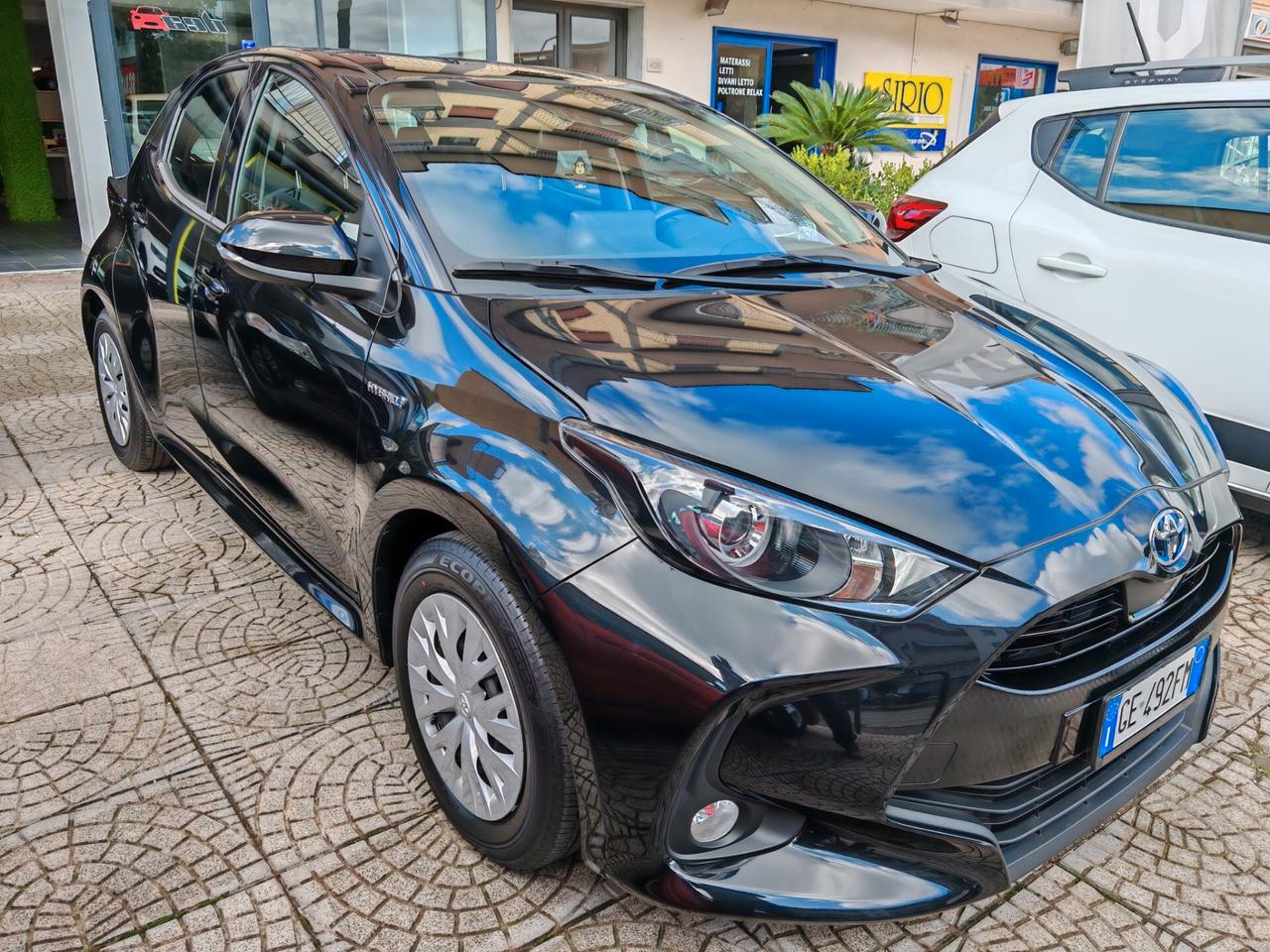 Toyota Yaris 1.5 Hybrid 5 porte Business