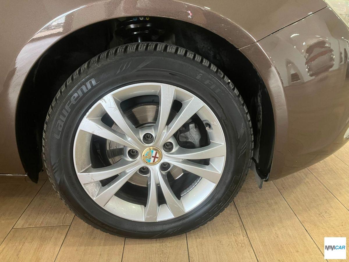 ALFA ROMEO - Giulietta - 1.6 JTDm-2 105 CV Business