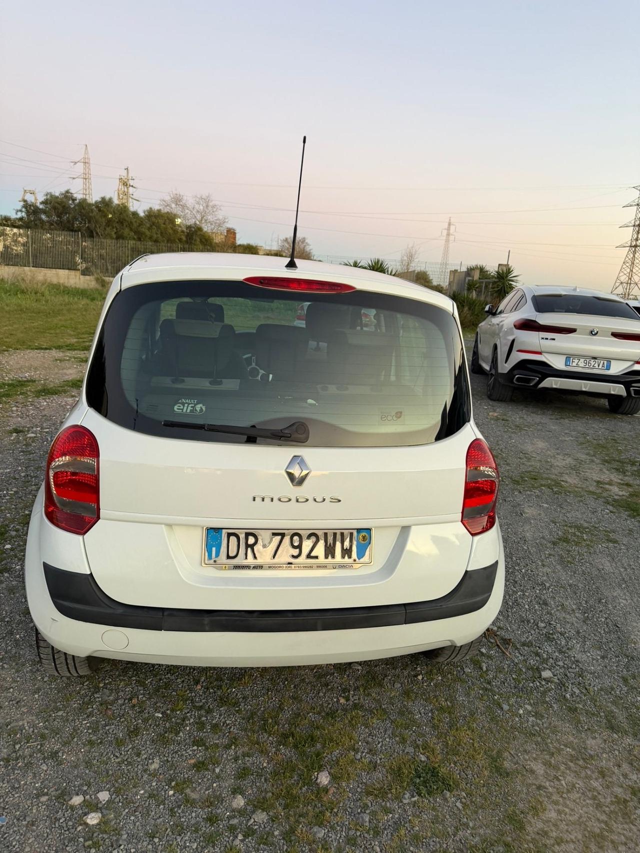 Renault Modus 1.5 dCi 85CV Dynamique-Neopatentati