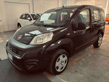 Fiat Qubo Qubo 2018 1.4 8v Lounge 77cv-BENZINA-