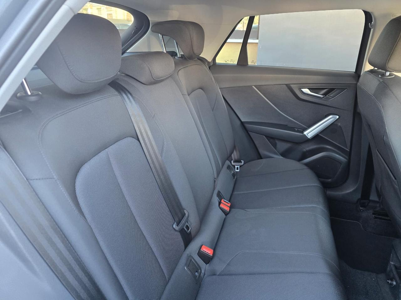 Audi Q2 30 TDI S tronic Business