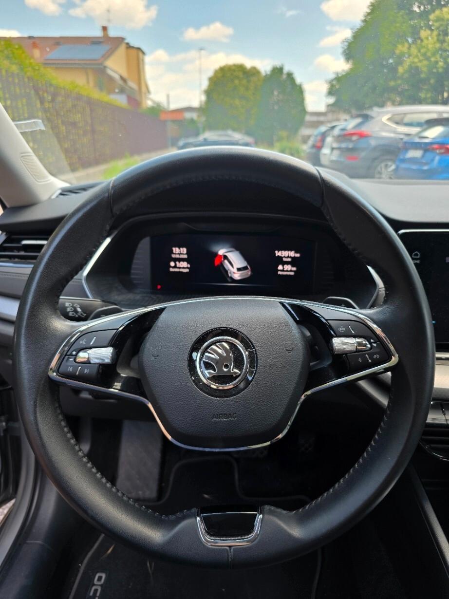 Skoda Octavia 2.0 TDI EVO SCR 150 CV DSG Wagon Executive