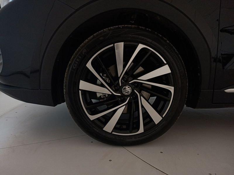 MG ZS HEV Hybrid HEV LUX Pebble black