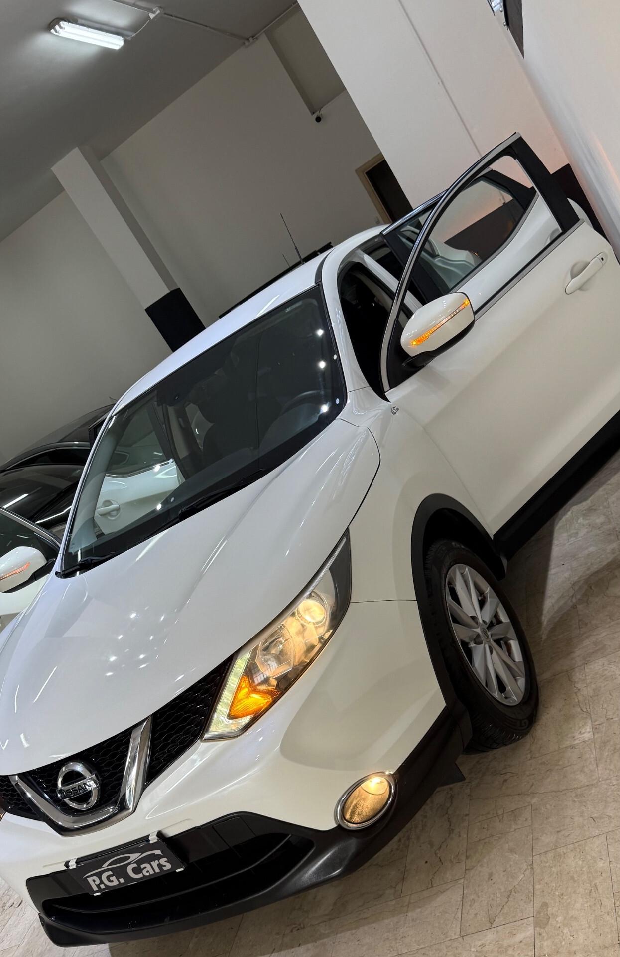 Nissan Qashqai 1.5 dCi Visia