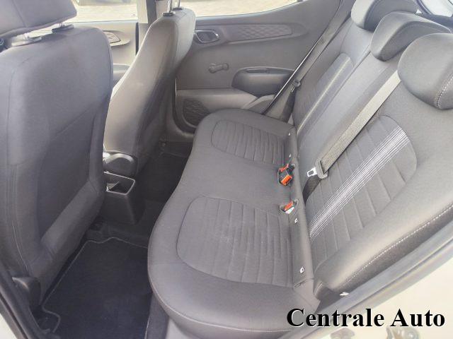 HYUNDAI i10 1.0 MPI Tech