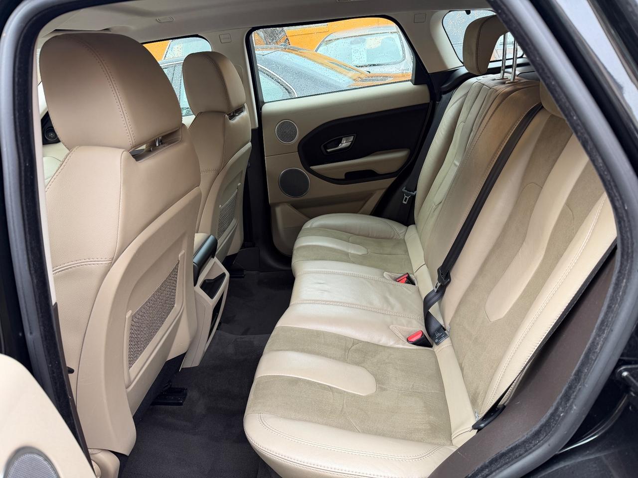 Land Rover Range Evoque 2.2 TD4 5p. Prestige