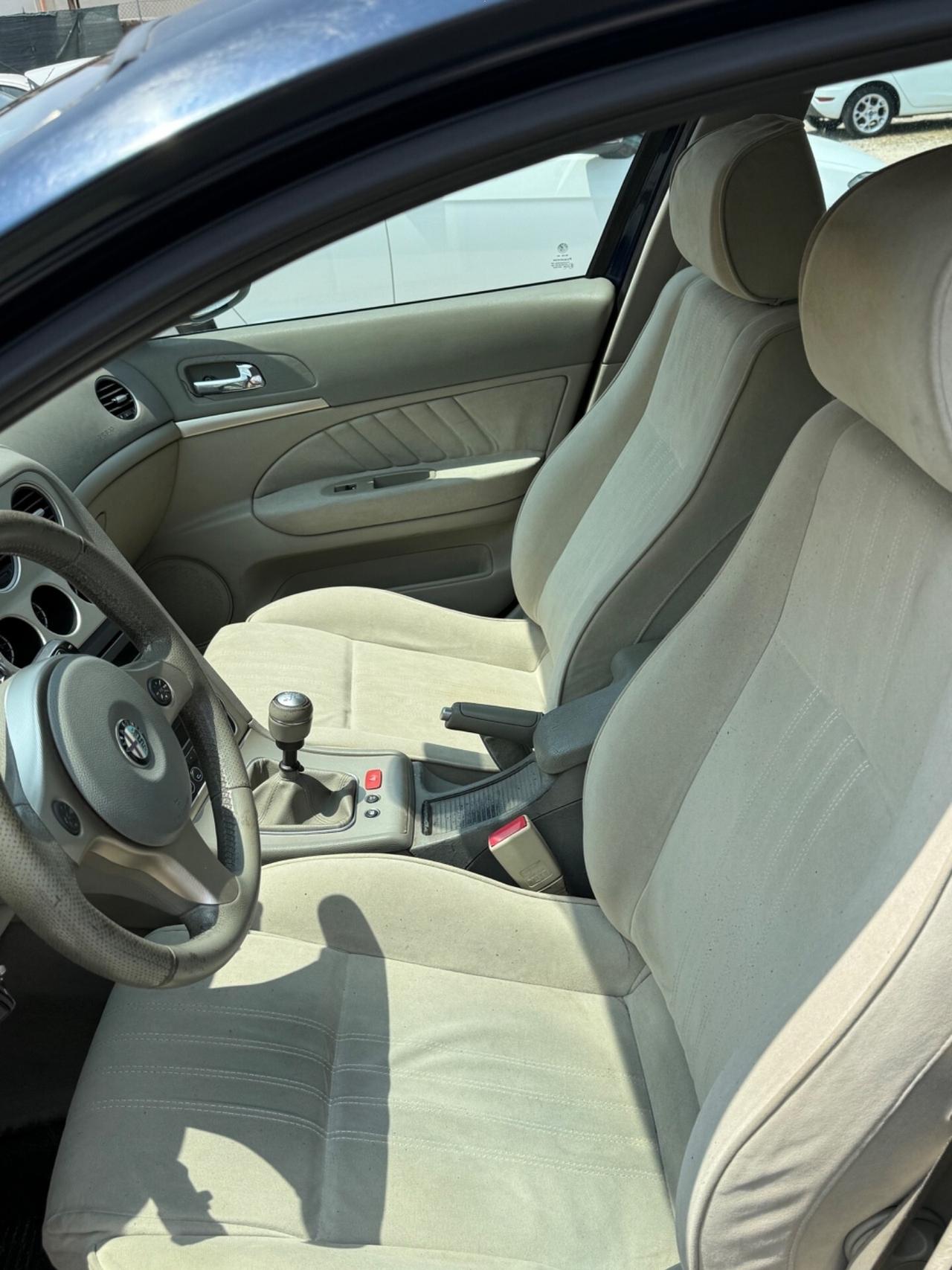 Alfa Romeo 159 1.9 JTDm 16V Progression