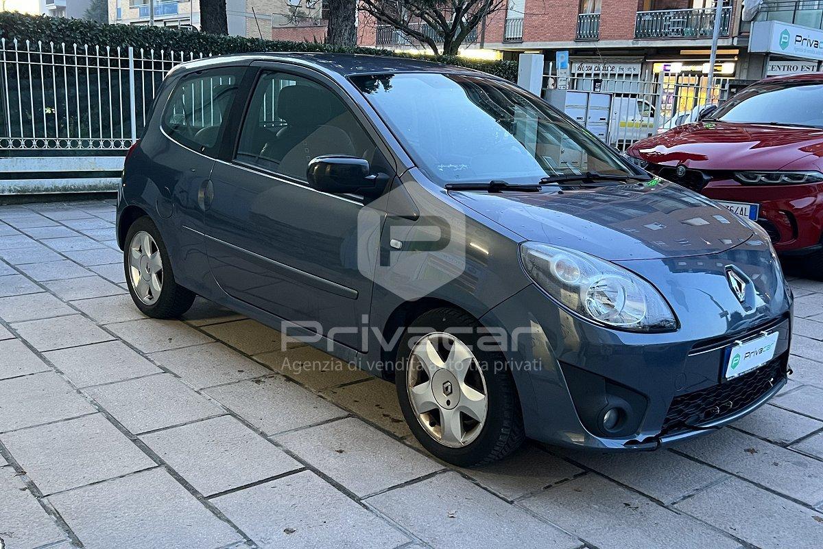 RENAULT Twingo 1.2 16V LEV Dynamique