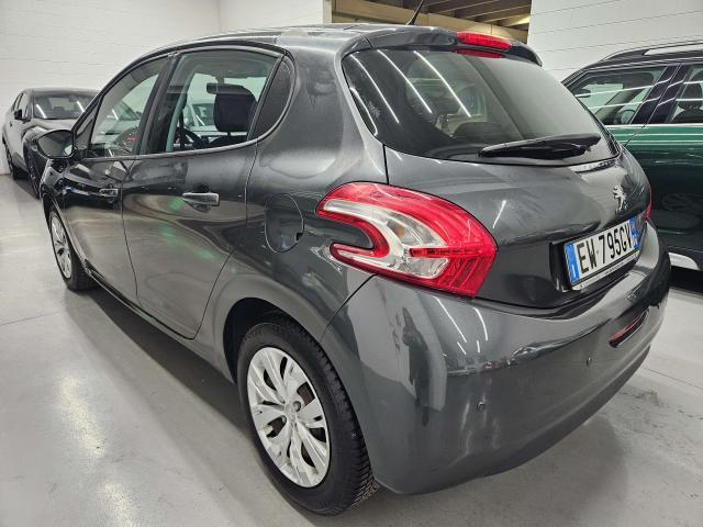 Peugeot 208 5p 1.4 hdi 8v Allure NEOPATENTATI