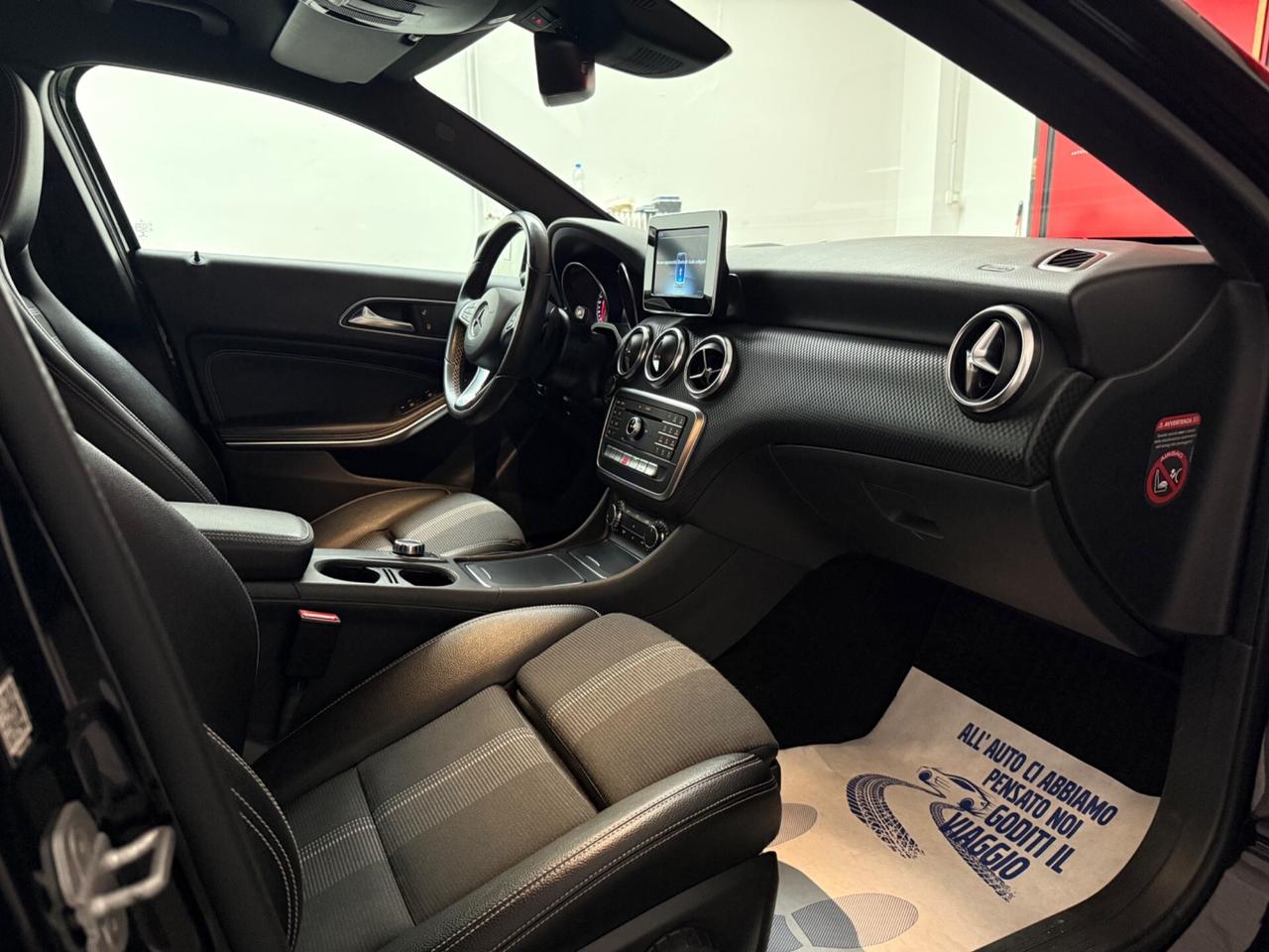 MERCEDES-BENZ 180 D PREMIUM AUTOMATIC