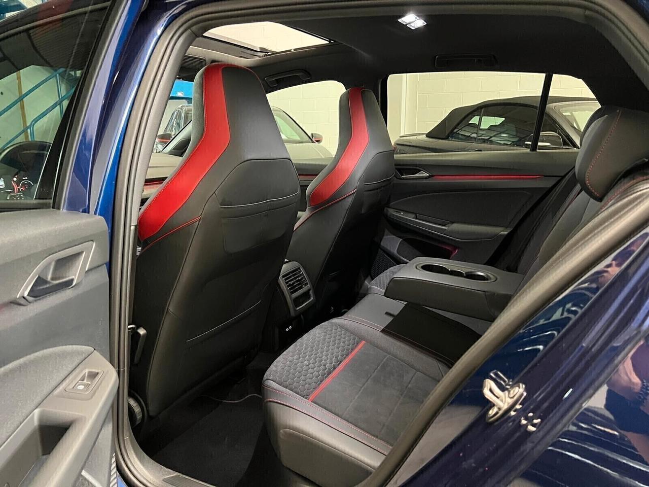 Volkswagen Golf GTI Golf 2.0 TSI GTI DSG Clubsport 45 300CV
